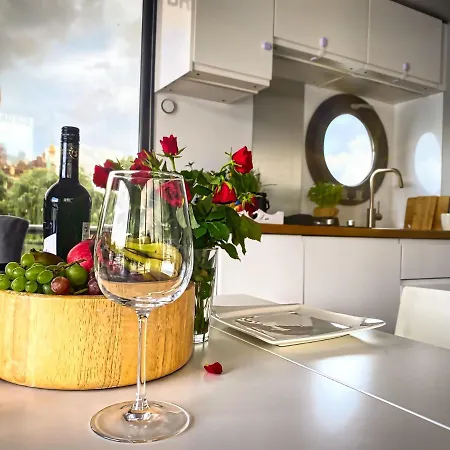 Cosy Hannah - Festlieger