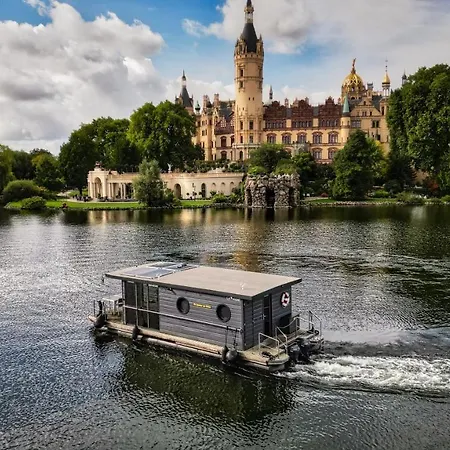 Cosy Hannah - Festlieger Schwerin (Mecklenburg-Vorpommern)